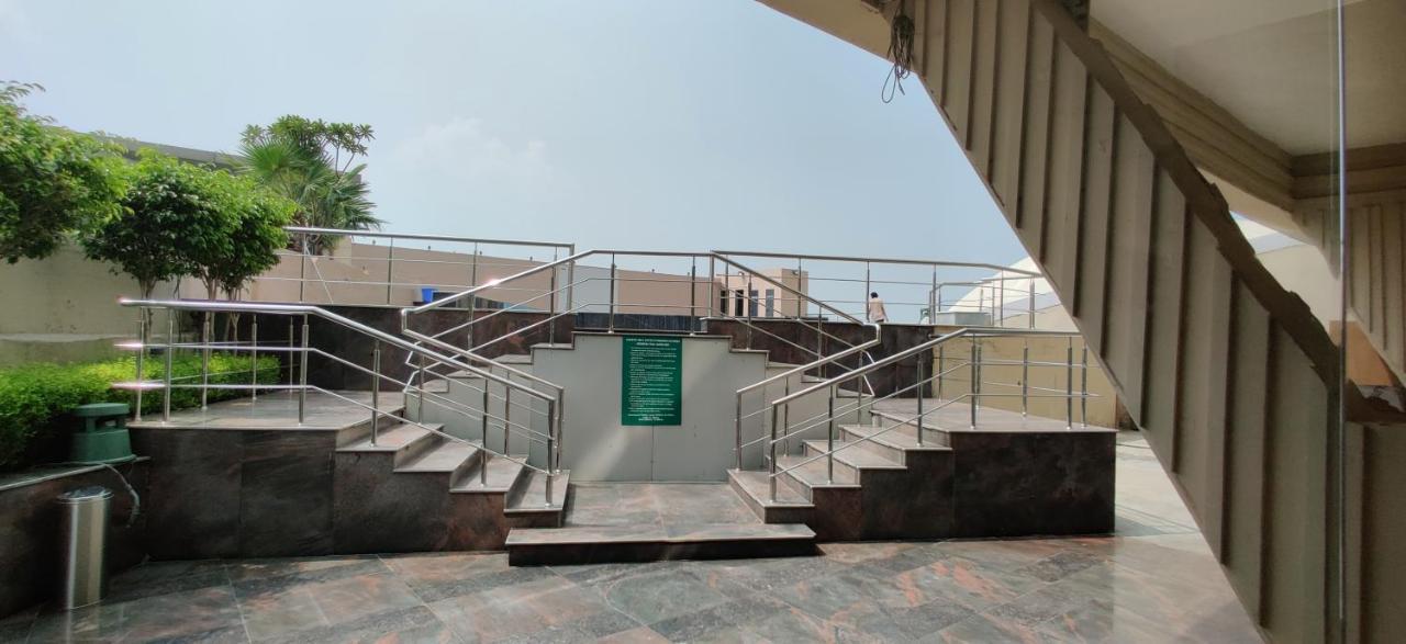 Country Inn & Suites By Radisson, Bathinda Buitenkant foto