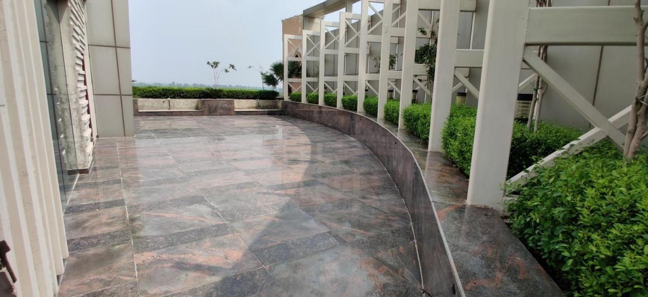 Country Inn & Suites By Radisson, Bathinda Buitenkant foto
