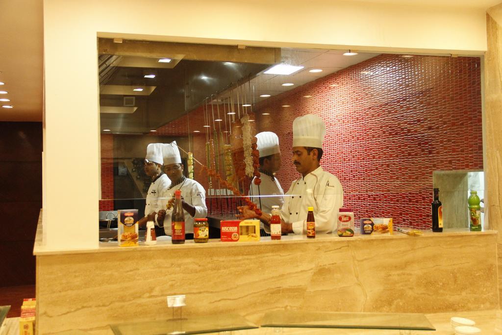Country Inn & Suites By Radisson, Bathinda Buitenkant foto