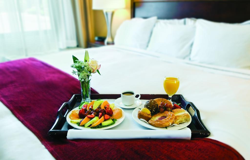 Country Inn & Suites By Radisson, Bathinda Buitenkant foto