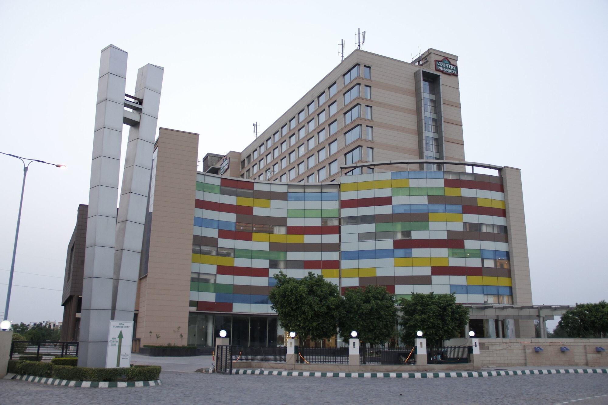 Country Inn & Suites By Radisson, Bathinda Buitenkant foto